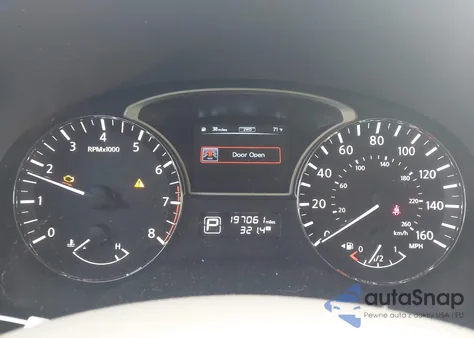 2014 Nissan Pathfinder Platinum из США, поврежденный, VIN 5N1AR2MM3EC605084